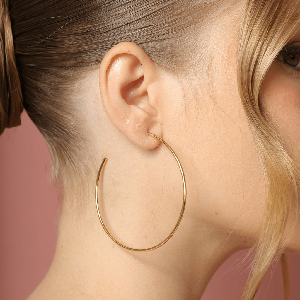 Beatriz Gold Hoops