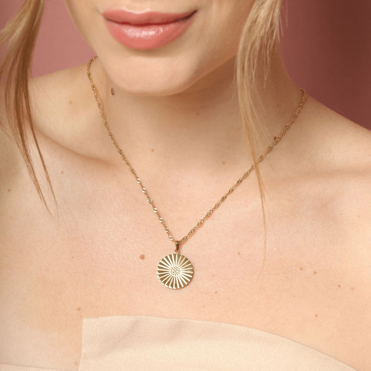 Chezarina Necklace