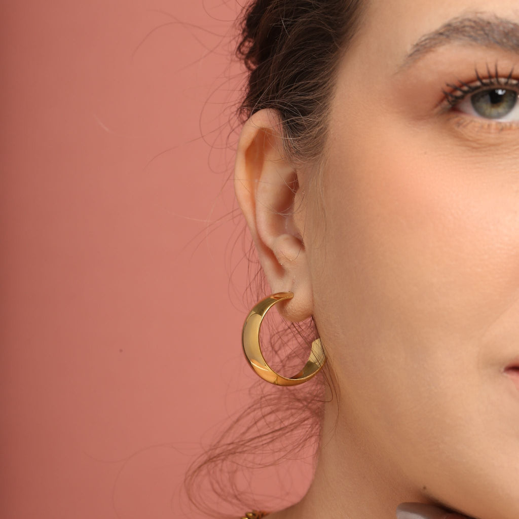 Demi Hoops
