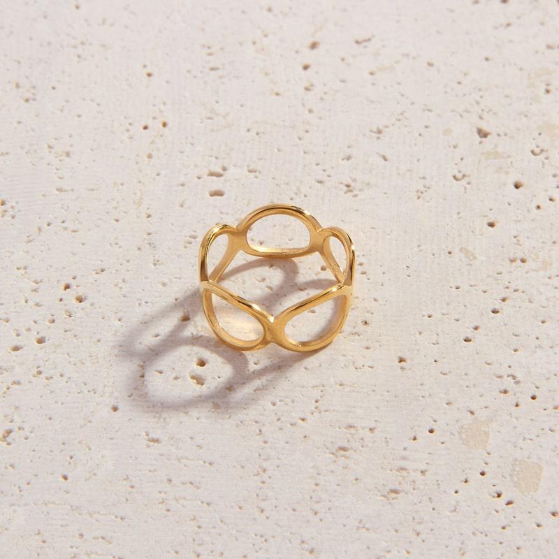 Elisabetta Ring