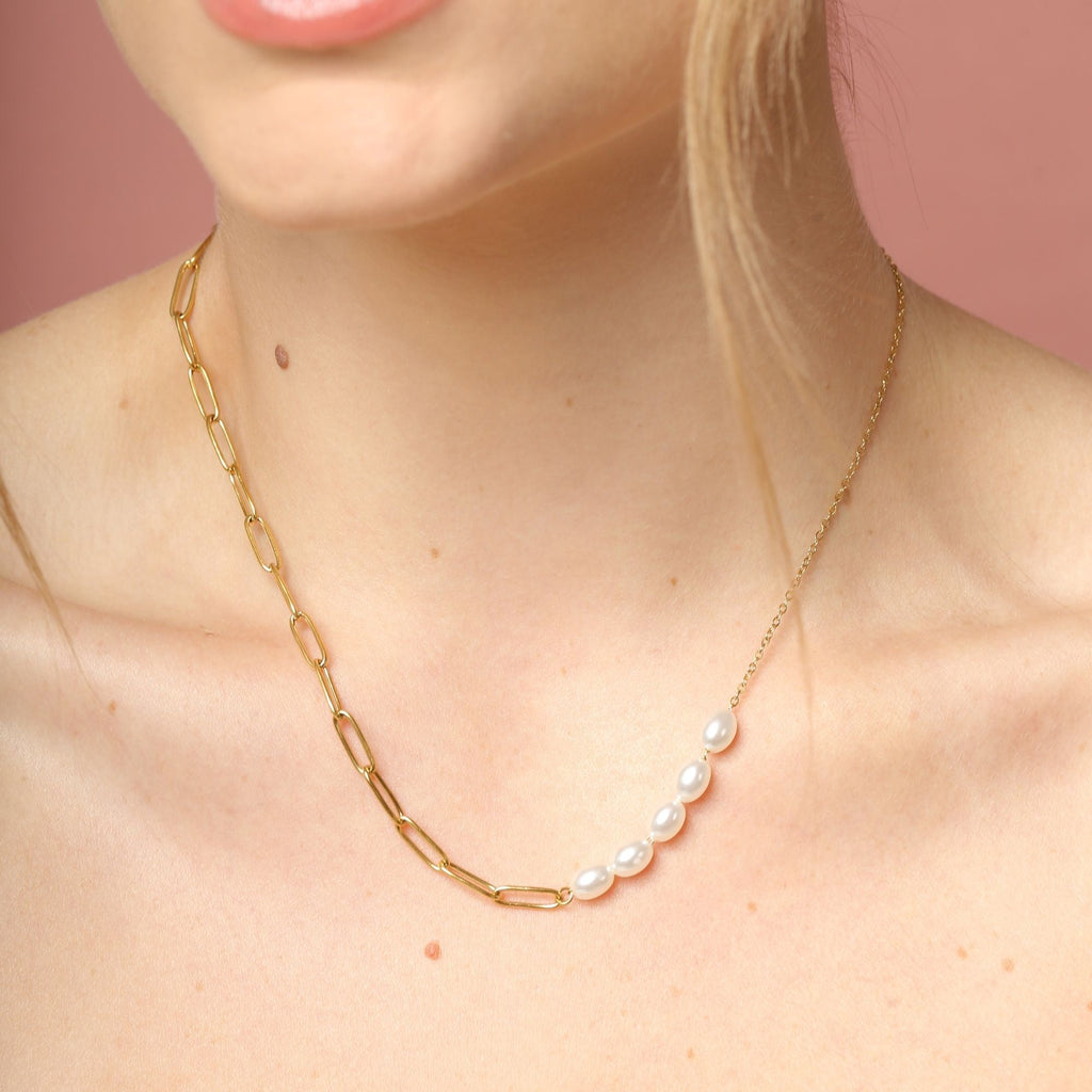 Genevria Necklace