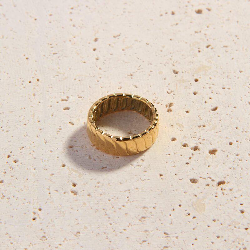 Giordana Ring