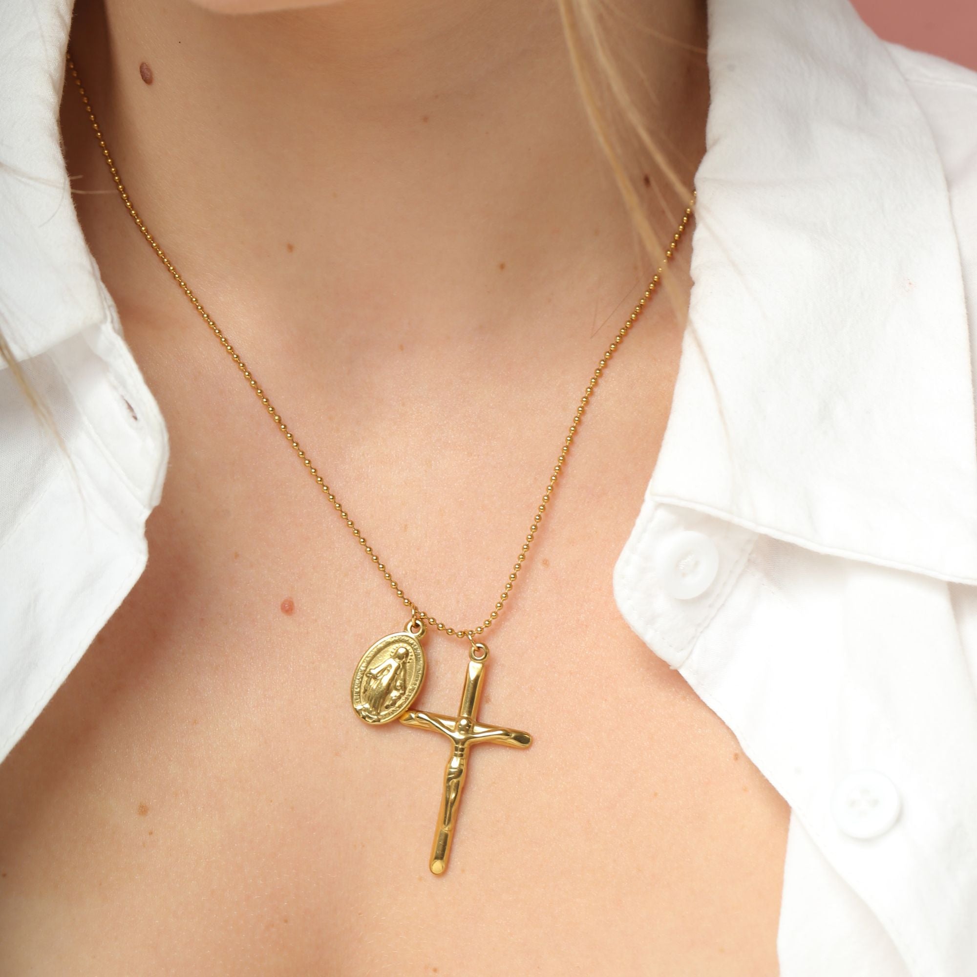 La Femme Necklace 2.0
