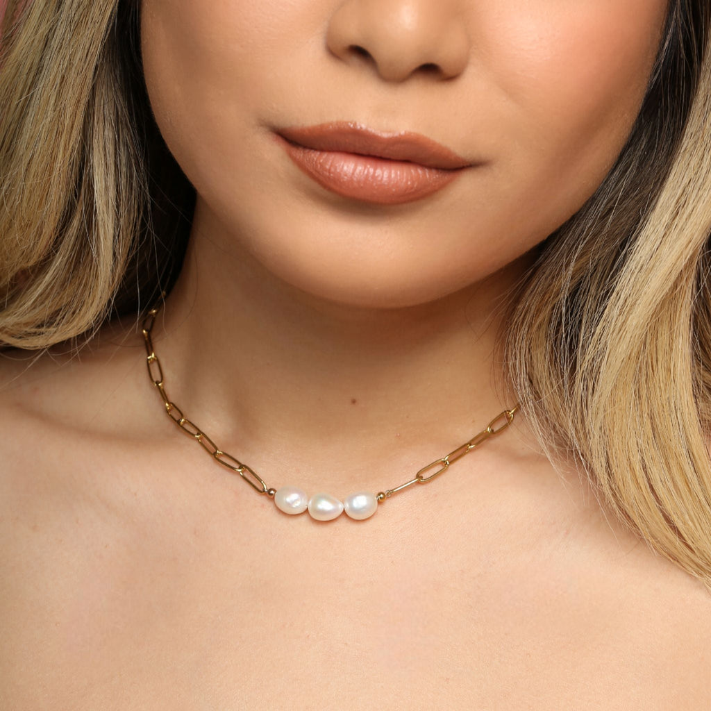 Linda Necklace