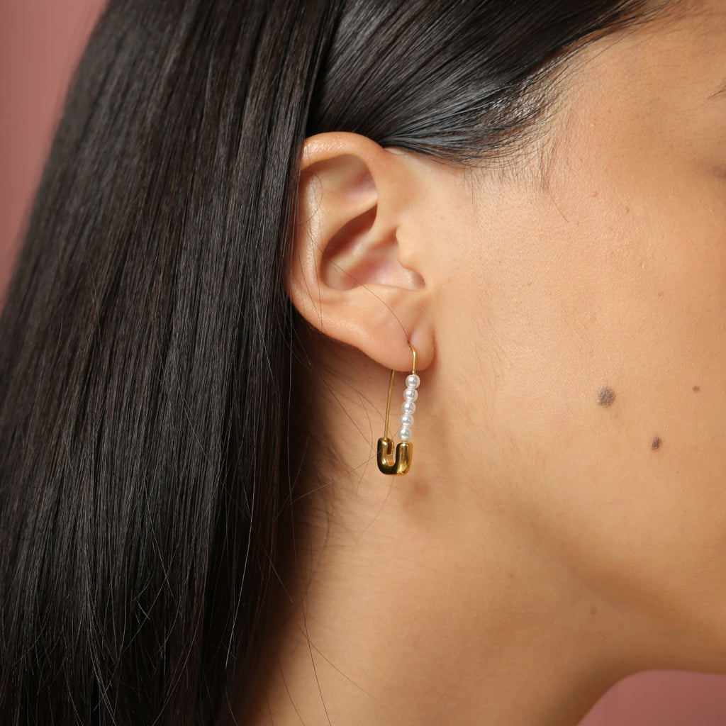 Maria Hoops