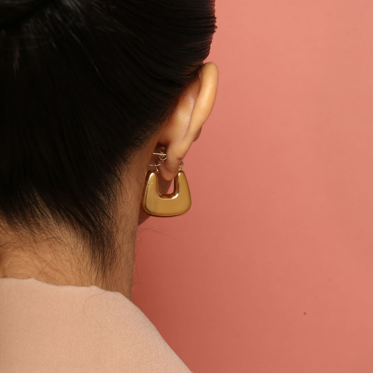 Mariangela Hoops