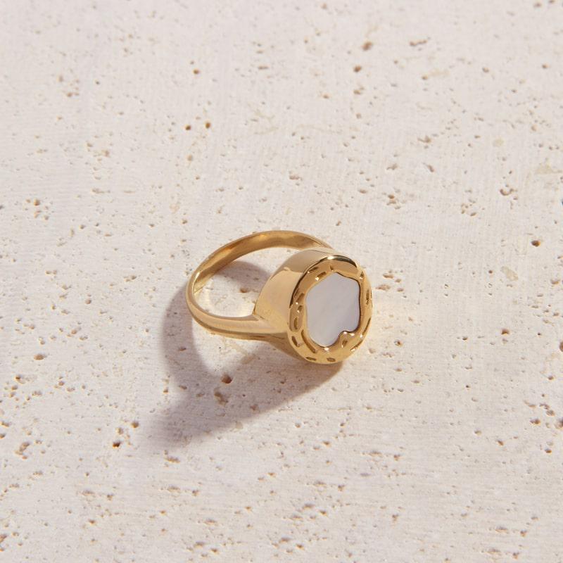 Rochelle Ring