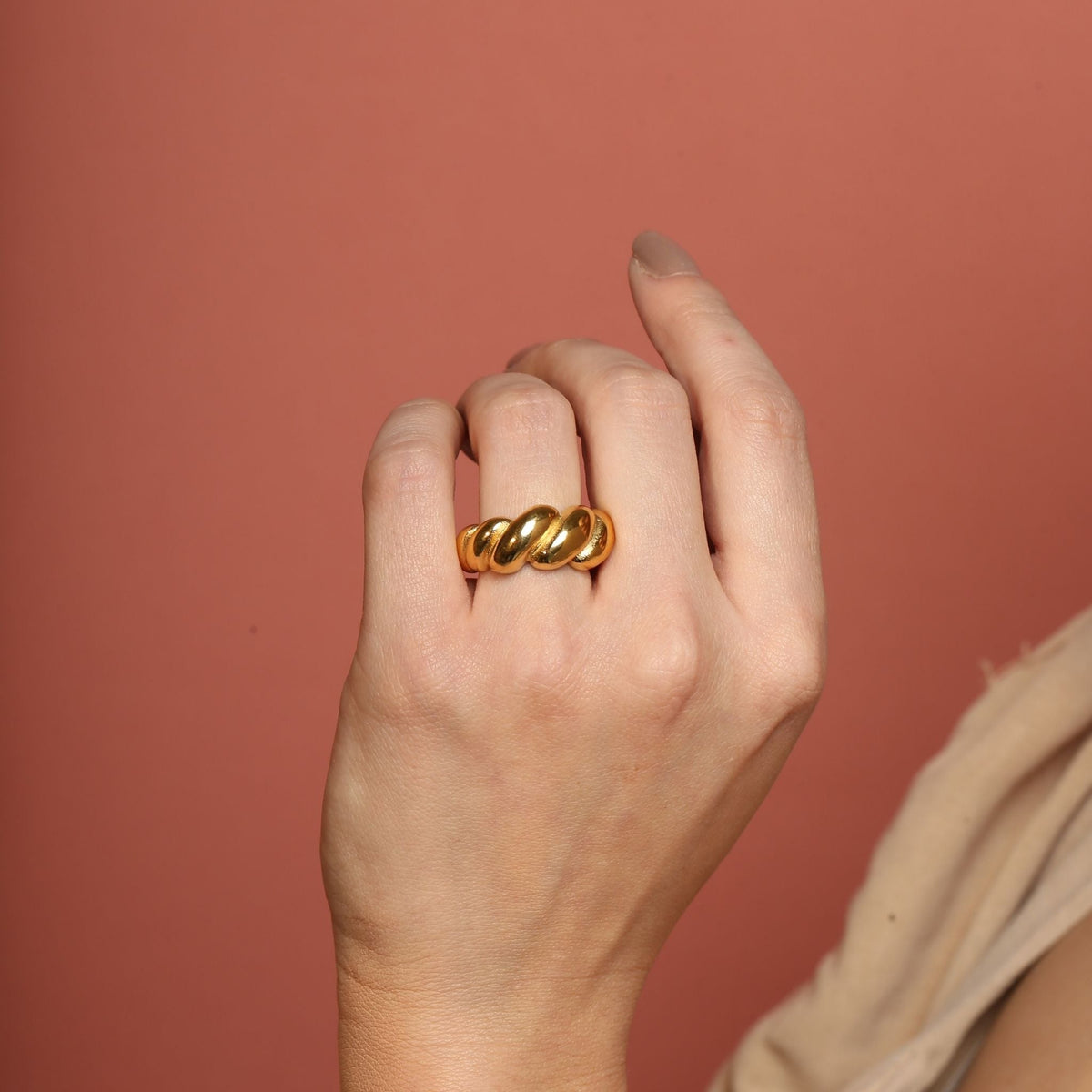 Valeria Ring