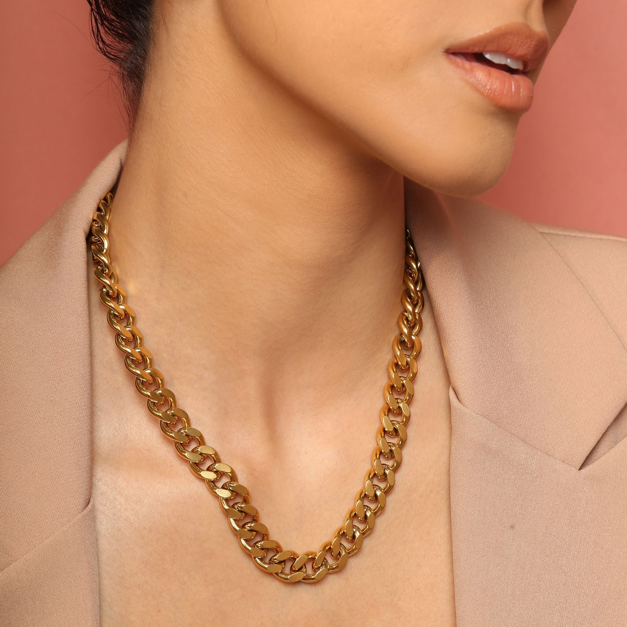 Vicenta Chain Necklace