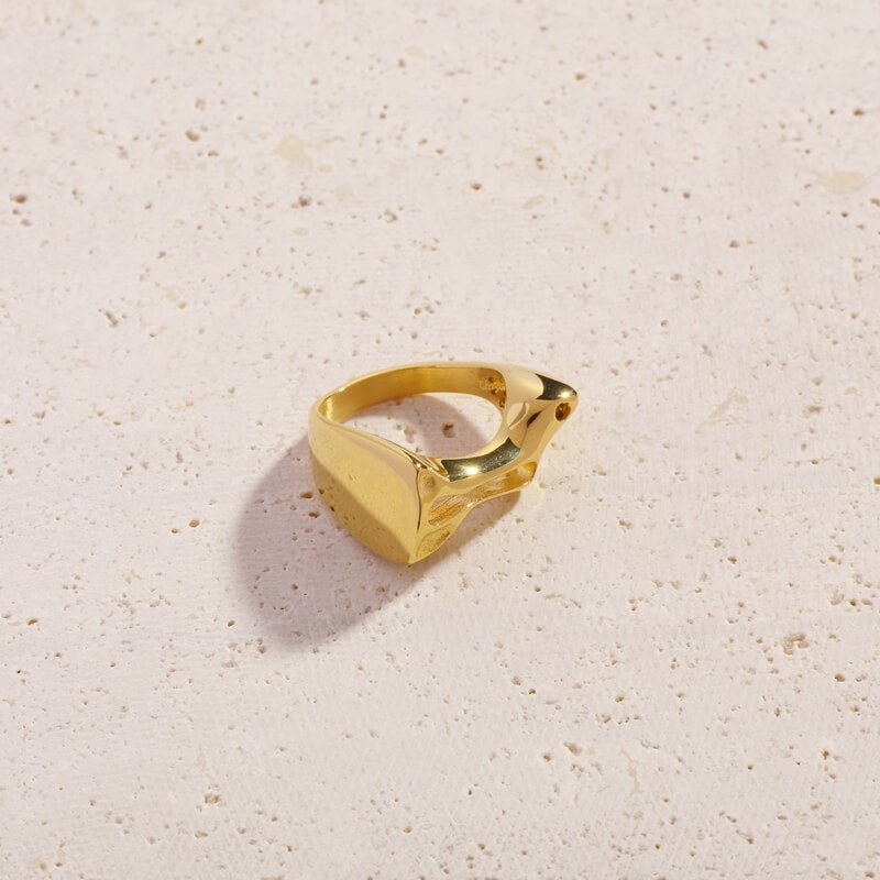 Yzella Ring